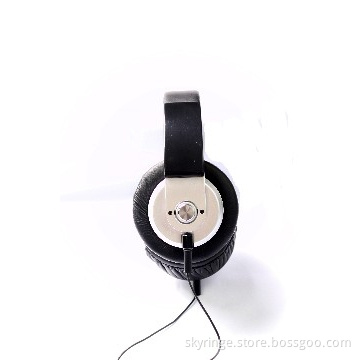 2013 New design fashionable headphones with high quality